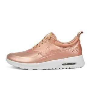 NIKE W NIKE AIR MAX THEA SE ROSE GOLD SNEAKERS